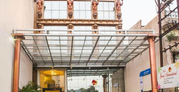 Hotel Grand International Raipur  Exterior photo